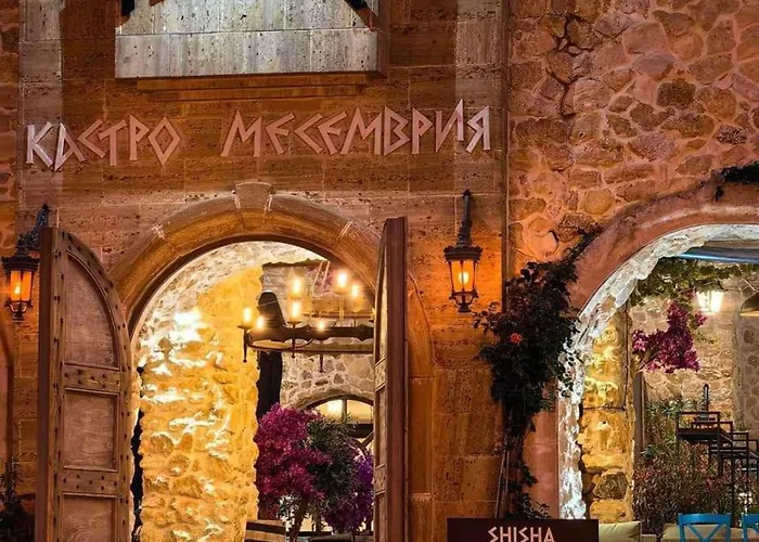 Castro Mesembria Boutique Несебр