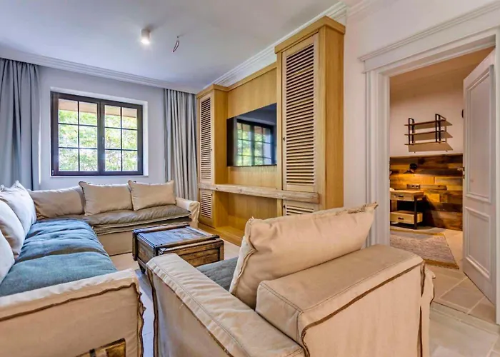 Castro Mesembria Boutique * Несебр