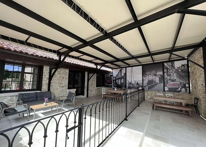 Castro Mesembria Boutique Отель Несебр