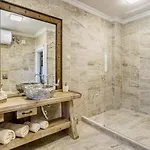 Castro Mesembria Boutique Hotell