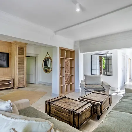 Castro Mesembria Boutique * Νεσέμπαρ