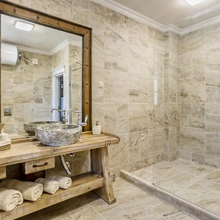 Castro Mesembria Boutique فندق