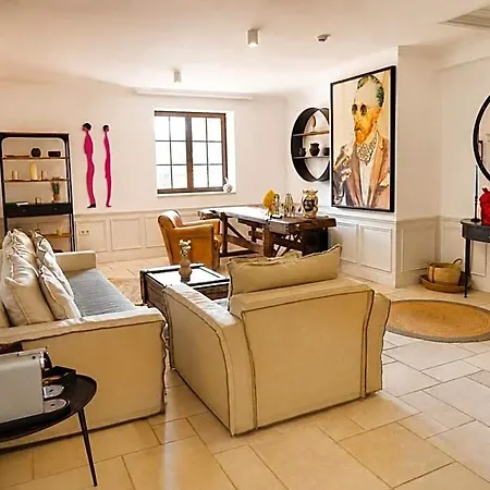 Castro Mesembria Boutique Hotell