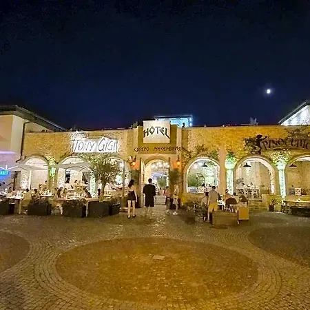 Castro Mesembria Boutique *