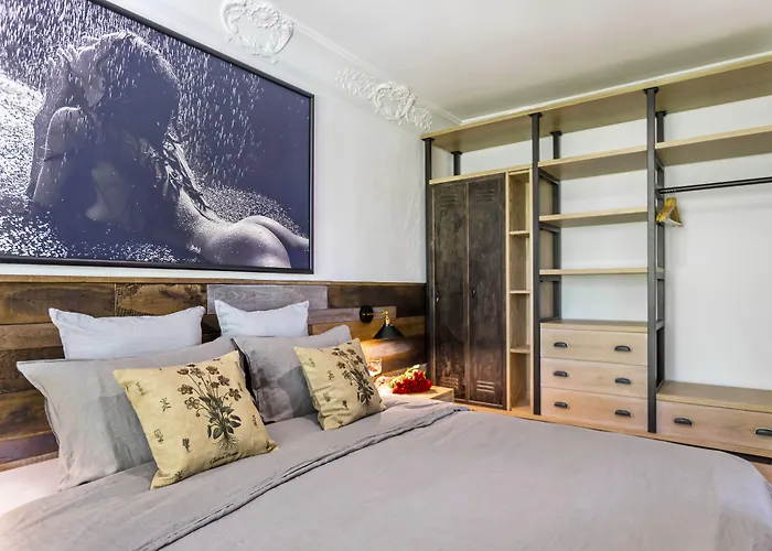 Castro Mesembria Boutique Nessebar